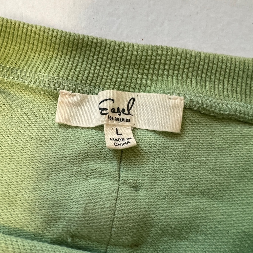 Easel Sage Green Appliqué Pullover Sweatshirt Top with Bow Details 100% Cotton - Picture 6 of 9